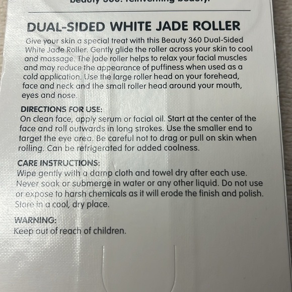 Beauty 360 Dual-Sided Jade Roller - Picture 6 of 6